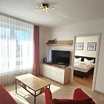 Appartementhaus Binzer Sterne 43 * Binz