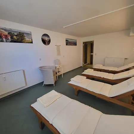 Appartementhaus Binzer Sterne 43 *